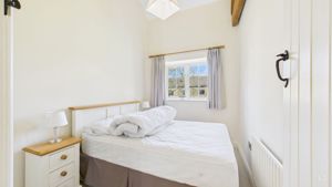 Photo 13- click for photo gallery